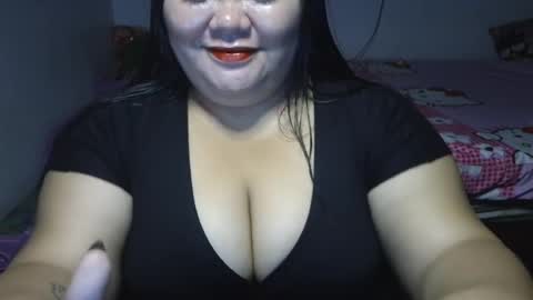 Snapshot of prettycarla_ chatting on April 29, 11:33 pm prettycarla online show from April 29, 11:33 pm