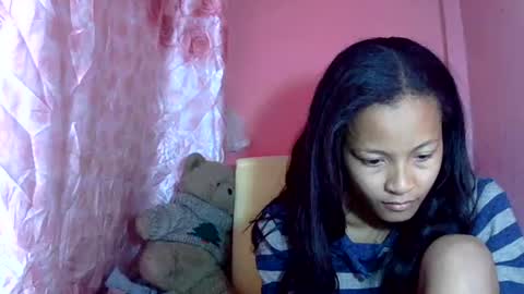 Snapshot of prettychoux chatting on July 18, 5:44 am prettychoux online show from July 18, 5:44 am