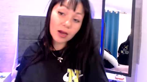 danna online show from February 9, 7:07 pm