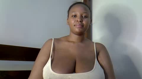 prettydey1 online show from May 19, 2:56 pm