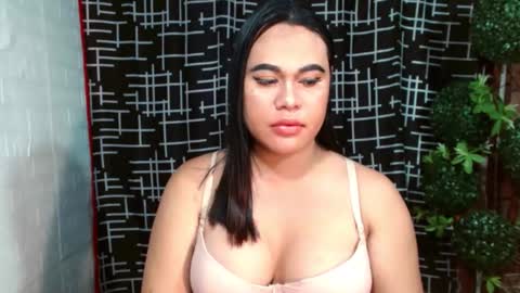 Snapshot of prettydiannara chatting on October 12, 11:20 am prettydiannara online show from October 12, 11:20 am
