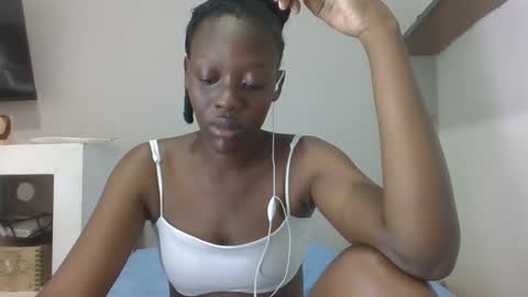 prettydollk_dons online show from March 7, 8:55 am