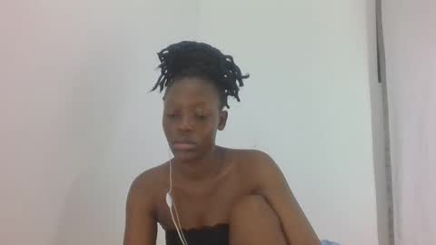 prettydollk_dons online show from March 31, 8:53 pm