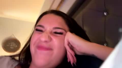 prettygirllltorii online show from August 3, 11:08 pm