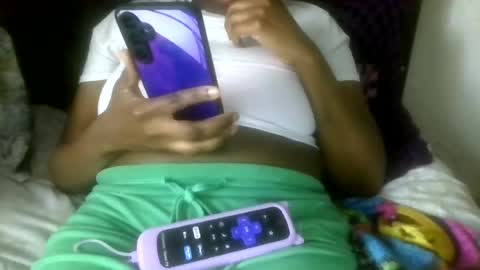 prettyma online show from July 1, 10:09 pm