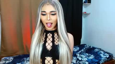 Snapshot of prettyiziets chatting on February 7, 1:22 pm prettyiziets online show from February 7, 1:22 pm