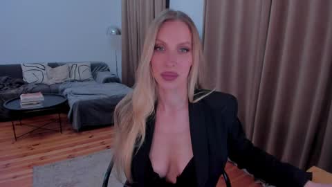 Eva online show from May 16, 12:18 am