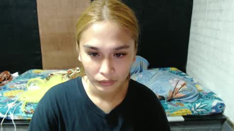 Snapshot of prettykate_04 chatting on January 27, 3:47 am Kate online show from January 27, 3:47 am