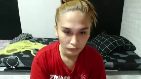 Snapshot of prettykate_04 chatting on February 9, 7:49 am Kate online show from February 9, 7:49 am