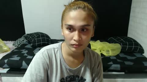 Snapshot of prettykate_04 chatting on February 9, 6:05 pm Kate online show from February 9, 6:05 pm