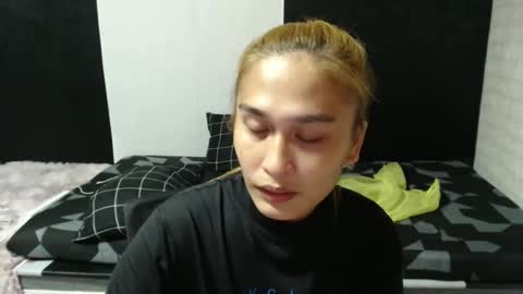 Snapshot of prettykate_04 chatting on February 11, 4:46 pm Kate online show from February 11, 4:46 pm