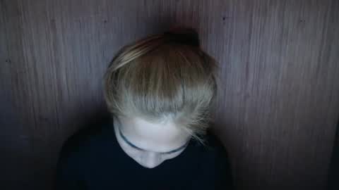 Snapshot of prettykate_04 chatting on March 7, 8:22 pm Kate online show from March 7, 8:22 pm