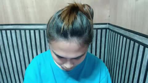 Snapshot of prettykate_04 chatting on October 29, 7:54 am Kate online show from October 29, 7:54 am