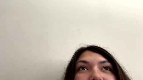 prettylatinamomma01 online show from November 21, 8:29 pm