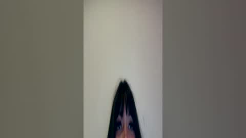 Snapshot of prettylatinamomma01 chatting on June 23, 7:12 pm prettylatinamomma01 online show from June 23, 7:12 pm
