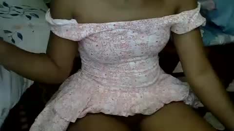 prettyleyla online show from November 20, 1:55 pm