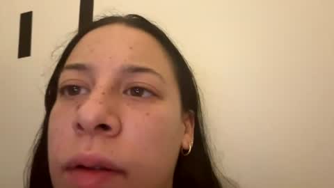 prettylilcherry online show from July 21, 3:09 am