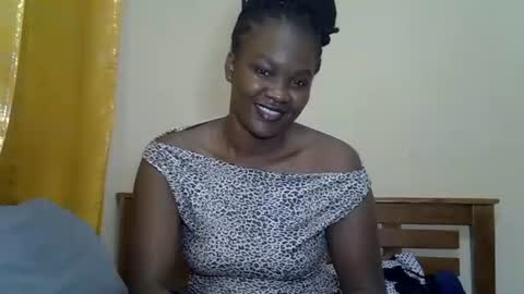 Snapshot of prettyliz30 chatting on June 2, 11:07 pm LILIAN online show from June 2, 11:07 pm