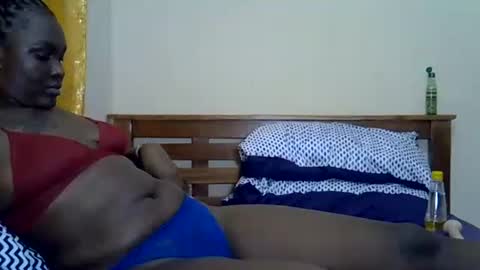 Snapshot of prettyliz30 chatting on June 12, 7:46 pm LILIAN online show from June 12, 7:46 pm
