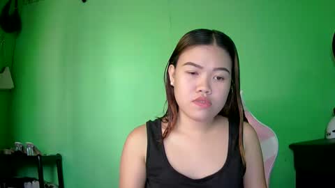 prettymae756493 online show from April 27, 7:39 am