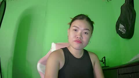 prettymae756493 online show from June 30, 11:33 am