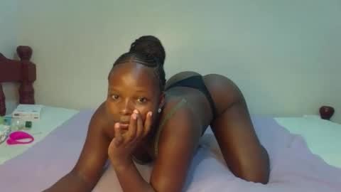 Melly online show from June 1, 5:36 pm