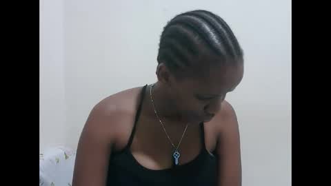 Snapshot of prettynana2 chatting on December 14, 8:57 pm nana online show from December 14, 8:57 pm