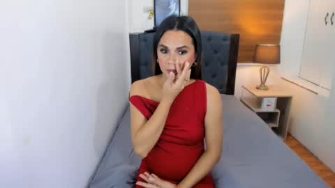 Snapshot of prettypatricia01 chatting on July 2, 3:23 am prettypatricia01 online show from July 2, 3:23 am
