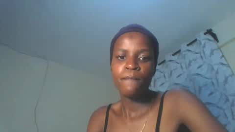 prettypussy_24 online show from May 30, 7:11 pm