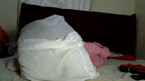 prettyriss online show from June 6, 6:01 pm