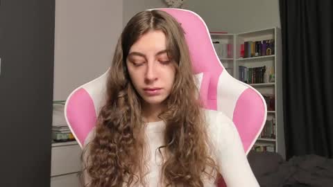 Sophie  next stream will be at Monday  i will wait you guys  online show from May 31, 7:04 am