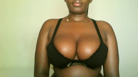 prettyvishy online show from July 6, 2:08 am