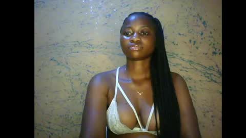 Snapshot of prettyxxpac chatting on June 3, 11:10 pm prettyxxpac online show from June 3, 11:10 pm