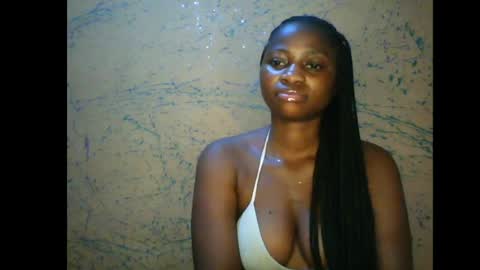 Snapshot of prettyxxpac chatting on June 17, 12:24 am prettyxxpac online show from June 17, 12:24 am