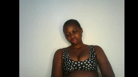 Snapshot of prettyxxpac chatting on July 18, 3:27 pm prettyxxpac online show from July 18, 3:27 pm
