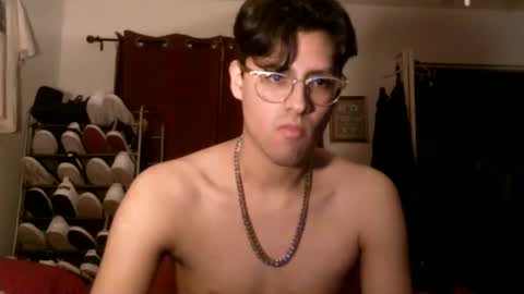 Snapshot of prince_ale chatting on December 24, 1:49 am Alejandro online show from December 24, 1:49 am