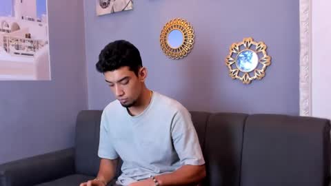 Snapshot of prince_arthur77 chatting on October 11, 1:42 pm prince_arthur77 online show from October 11, 1:42 pm