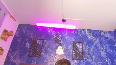 prince_arthur77 online show from January 13, 1:16 pm