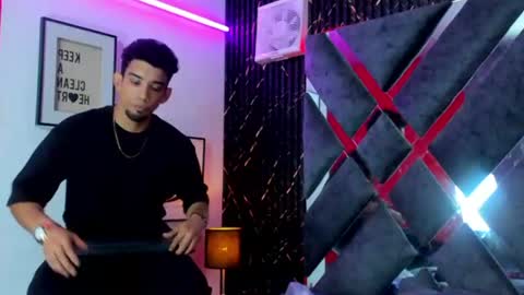 prince_arthur77 online show from June 21, 2:52 pm