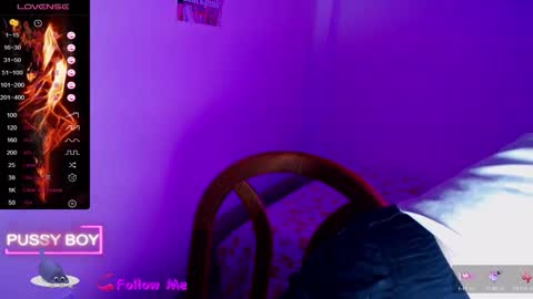 Snapshot of prince_ftm1 chatting on October 30, 12:50 pm Prince online show from October 30, 12:50 pm