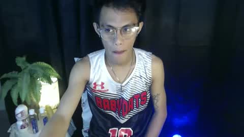 Snapshot of prince_gray69 chatting on October 7, 8:00 am Prince online show from October 7, 8:00 am