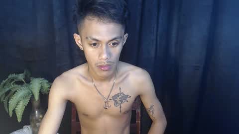 Snapshot of prince_gray69 chatting on October 20, 2:12 am Prince online show from October 20, 2:12 am