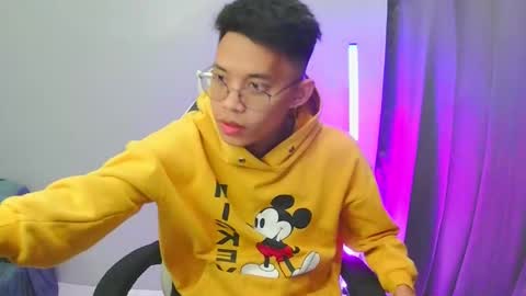 prince_harrison online show from February 18, 4:47 pm