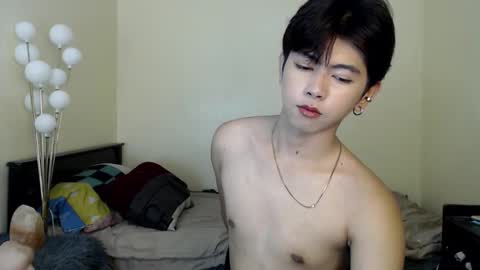princecalix online show from October 8, 6:05 pm