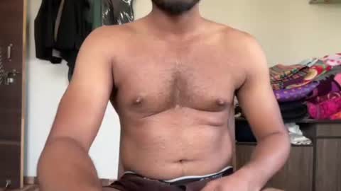 princecharming6981 online show from June 2, 4:36 am