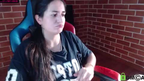 Leia online show from November 8, 9:57 pm