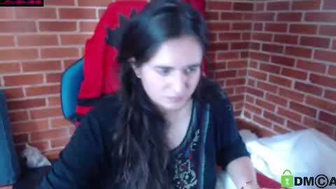 Snapshot of princesa_leia_zathur chatting on June 28, 6:14 pm Leia online show from June 28, 6:14 pm