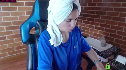 Snapshot of princesa_leia_zathur chatting on July 5, 7:54 pm Leia online show from July 5, 7:54 pm