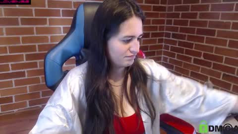 Snapshot of princesa_leia_zathur chatting on July 22, 3:04 pm Leia online show from July 22, 3:04 pm