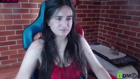 Snapshot of princesa_leia_zathur chatting on July 28, 2:46 pm Leia online show from July 28, 2:46 pm